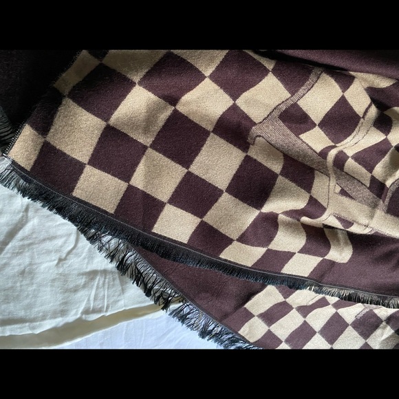 DIOR OBLIQUE Scarf - Picture 9 of 11